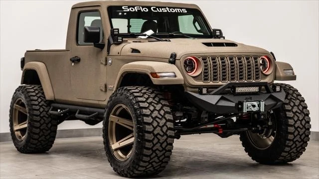2025 Jeep JL Wrangler - Image 5 of 31