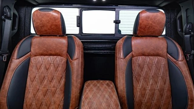 2025 Jeep JL Wrangler - Image 30 of 31