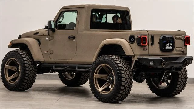 2025 Jeep JL Wrangler - Image 16 of 31