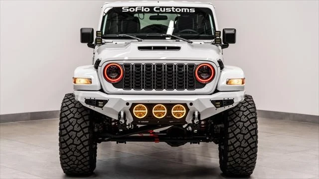 2025 Jeep JL Wrangler - Image 4 of 31
