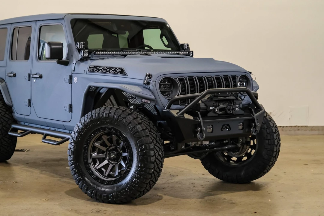 2025 Jeep JL Wrangler - Image 8 of 12