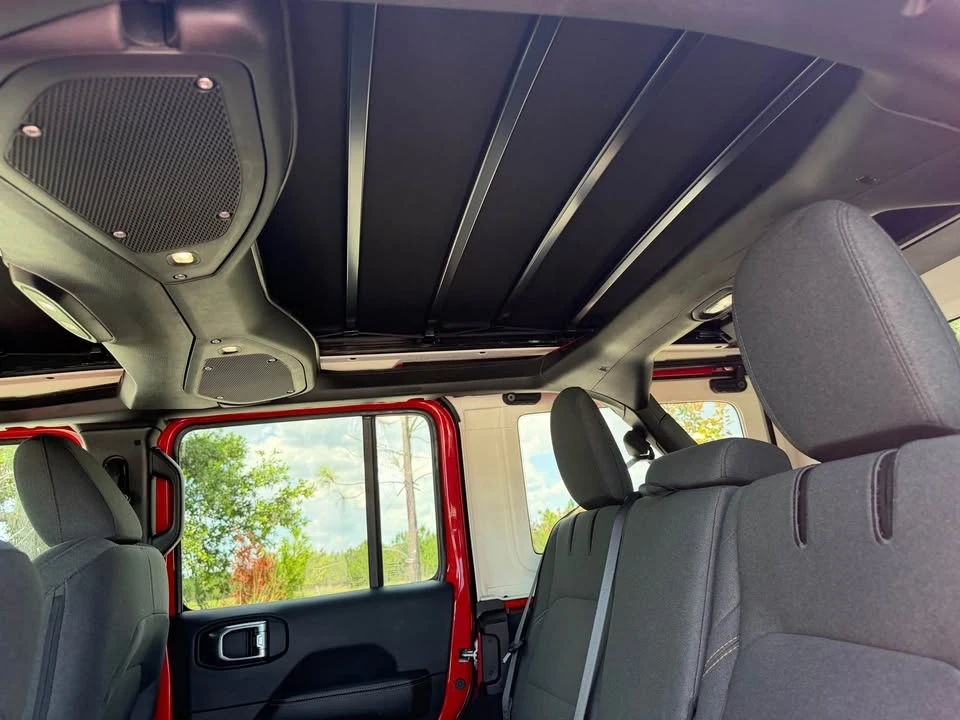 2025 Jeep JL Wrangler - Image 11 of 14