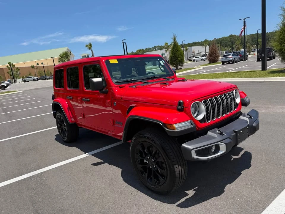 2025 Jeep JL Wrangler - Image 4 of 14