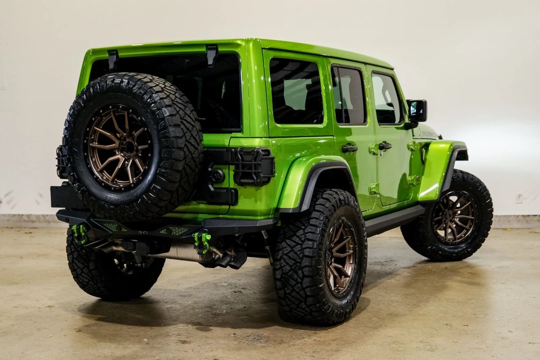 2025 Jeep JL Wrangler - Image 7 of 12