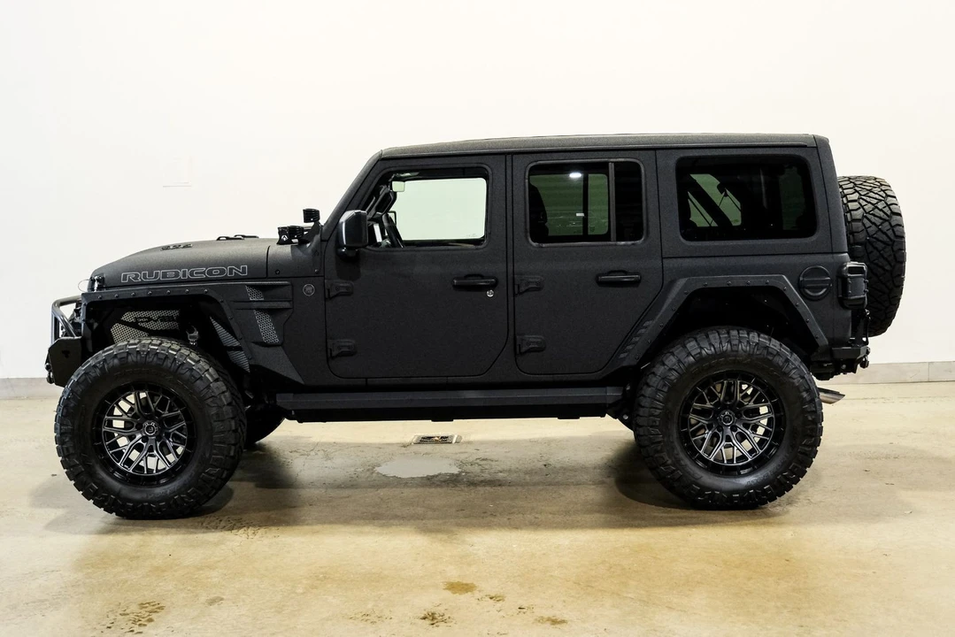 2025 Jeep JL Wrangler - Image 10 of 12