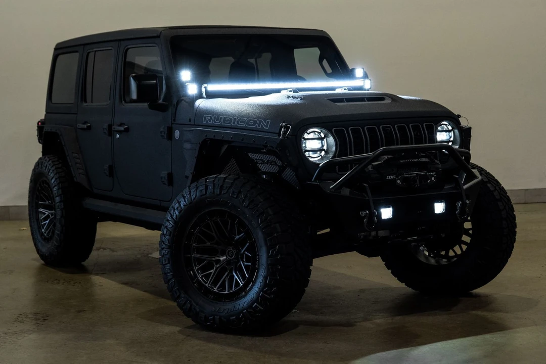 2025 Jeep JL Wrangler - Image 8 of 12