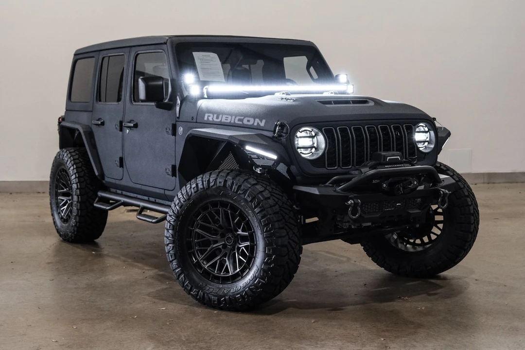 2025 Jeep JL Wrangler - Image 9 of 12