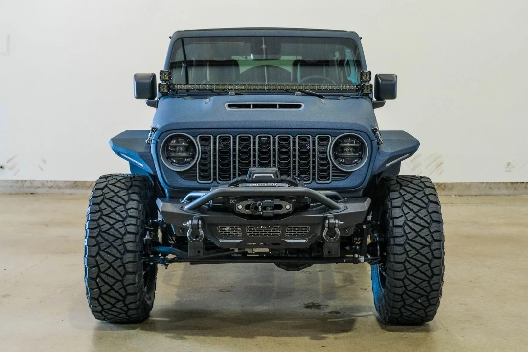 2025 Jeep JL Wrangler - Image 9 of 12