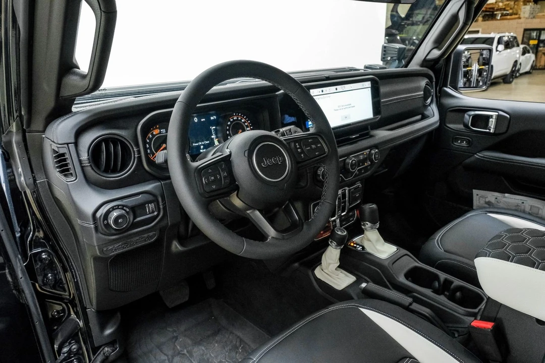 2025 Jeep JL Wrangler - Image 2 of 12