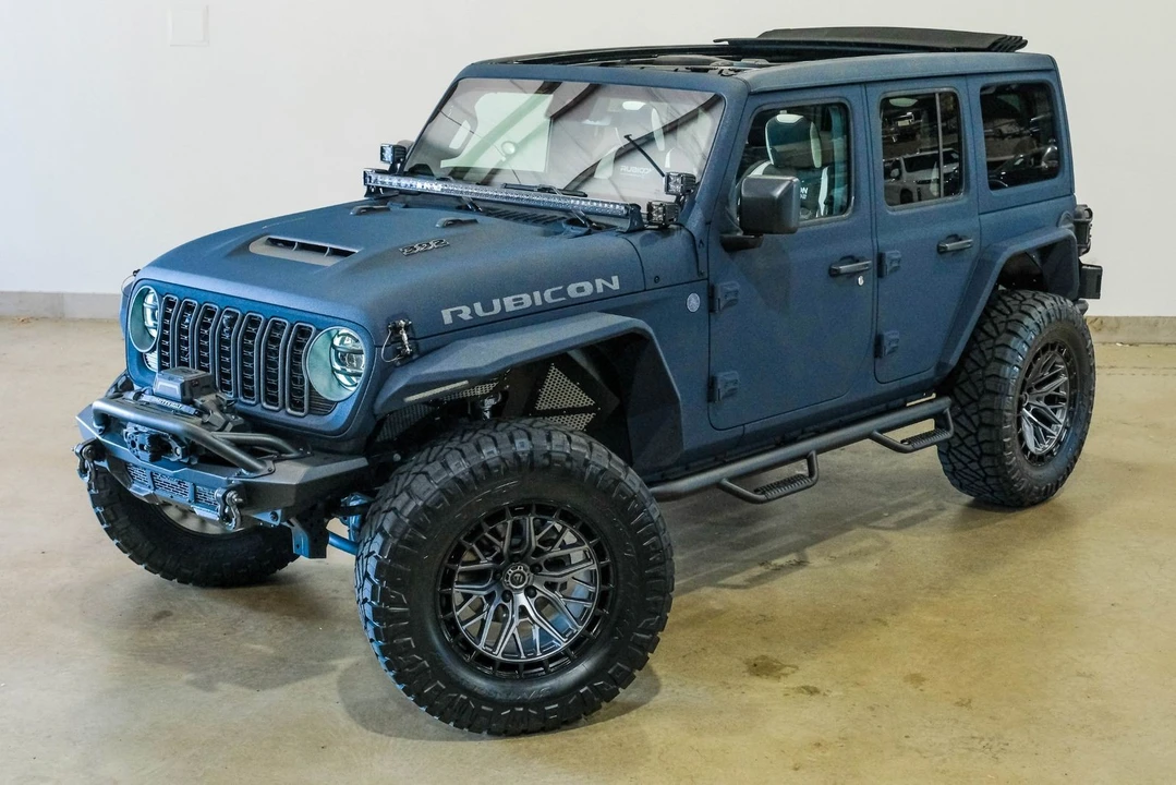2025 Jeep JL Wrangler - Image 6 of 12