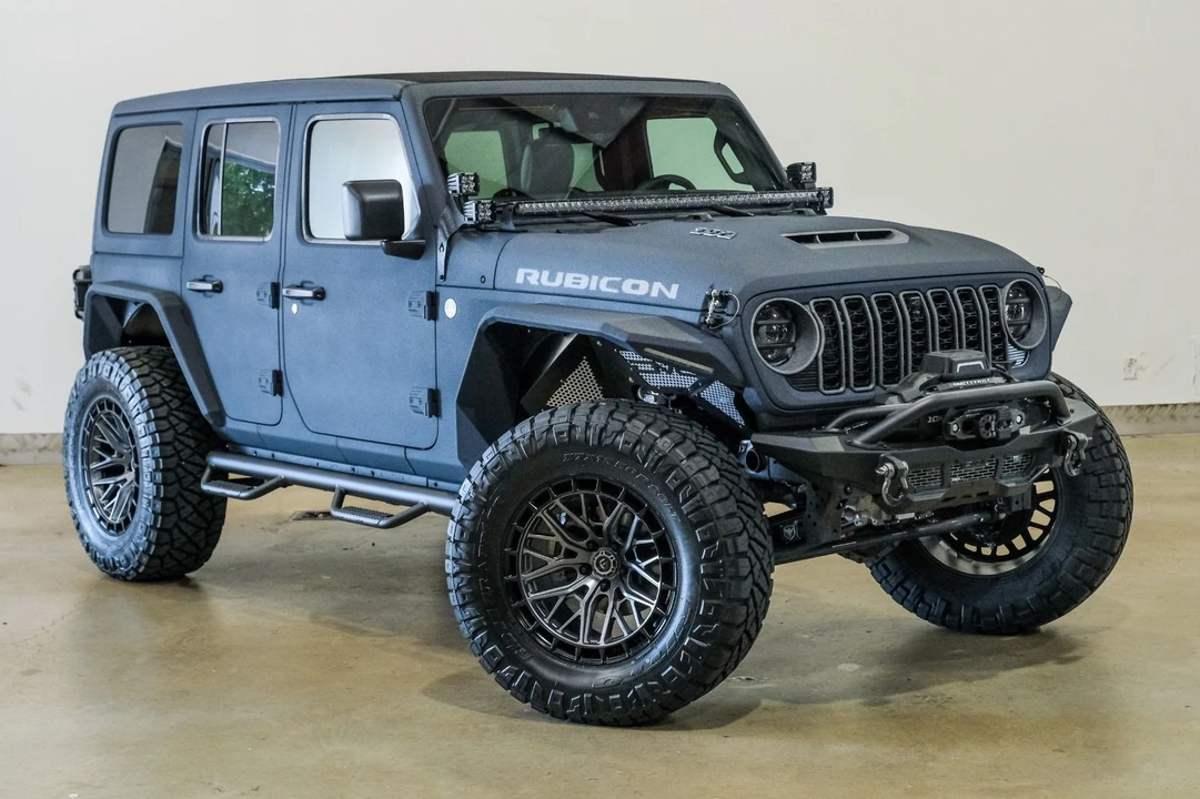 2025 Jeep JL Wrangler - Image 7 of 12