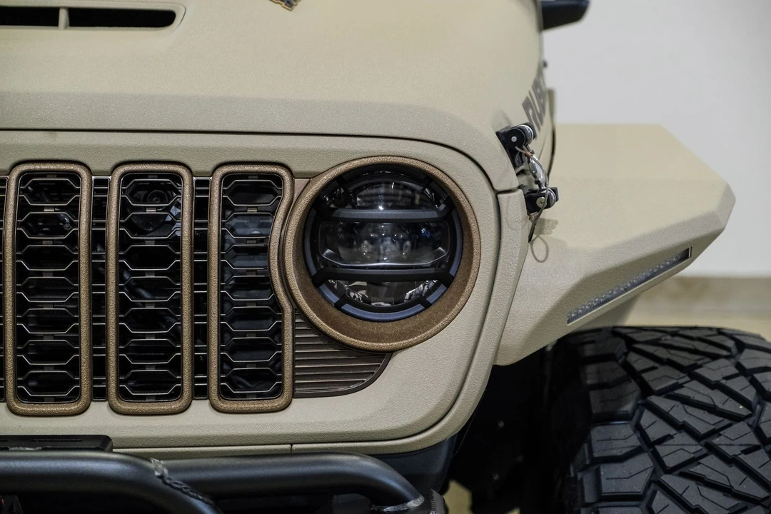 2025 Jeep JL Wrangler - Image 3 of 12