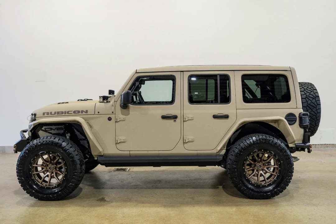 2025 Jeep JL Wrangler - Image 7 of 12
