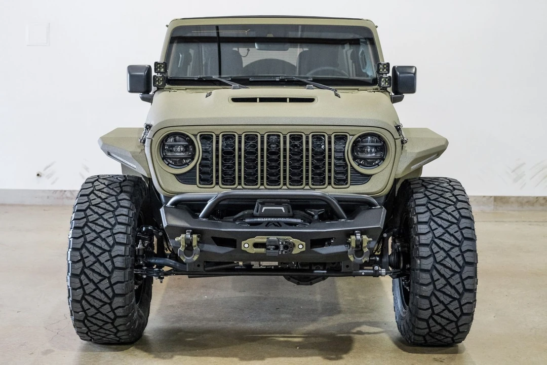 2025 Jeep JL Wrangler - Image 3 of 12