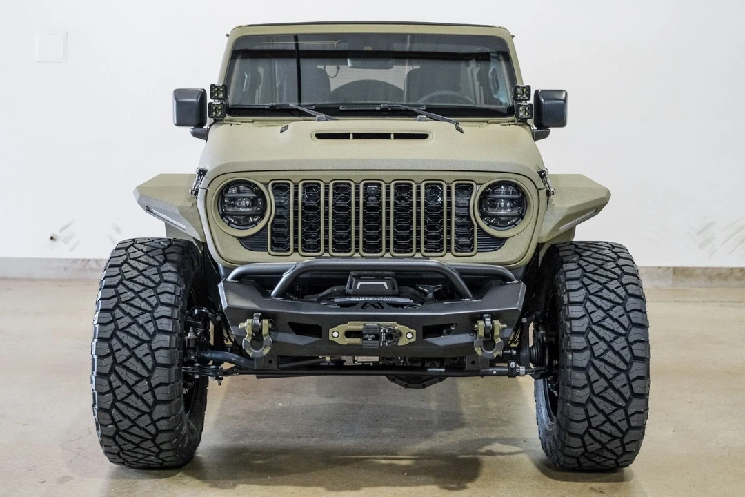 2025 Jeep JL Wrangler - Image 3 of 12