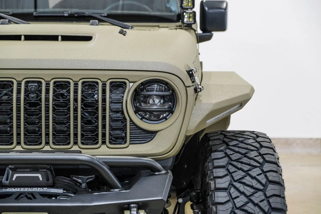 2025 Jeep JL Wrangler - Image 4 of 12