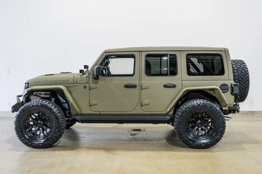 2025 Jeep JL Wrangler - Image 8 of 12