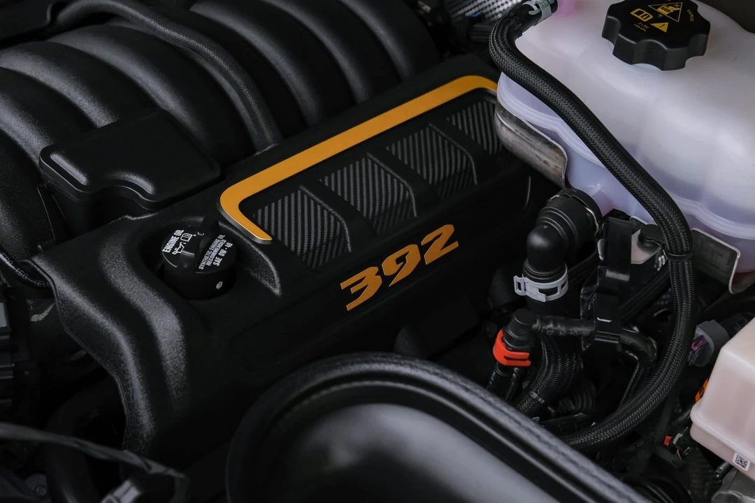 2025 Jeep JL Wrangler - Image 5 of 12