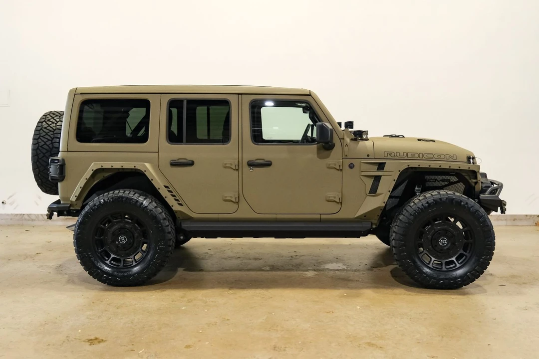 2025 Jeep JL Wrangler - Image 7 of 12