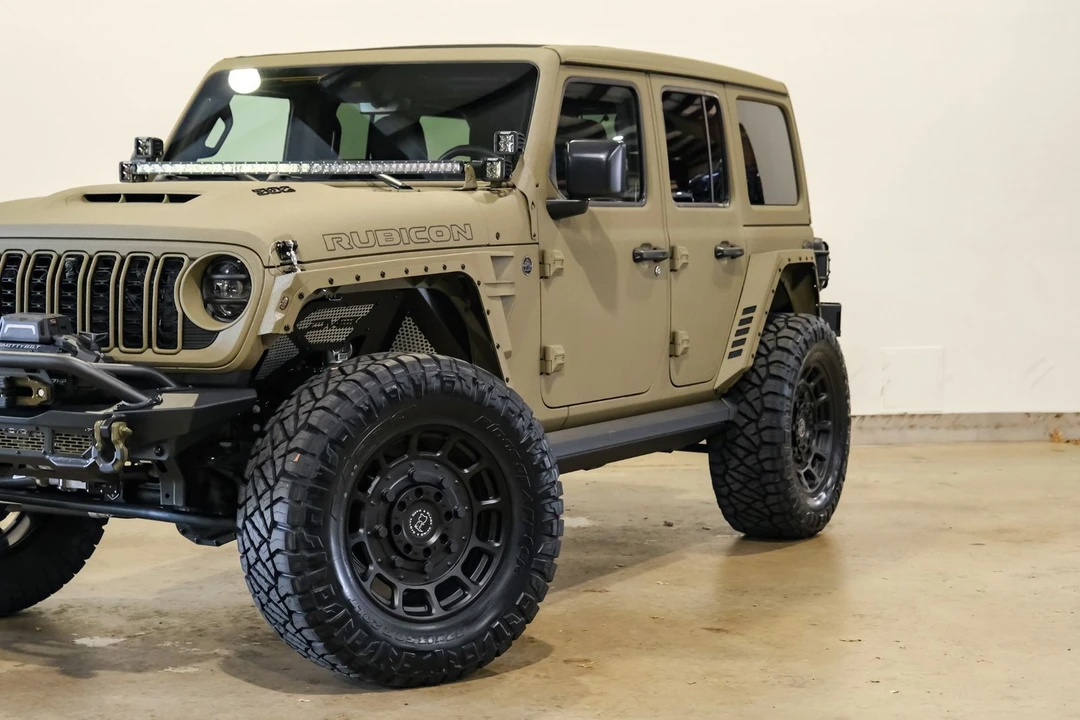 2025 Jeep JL Wrangler - Image 3 of 12