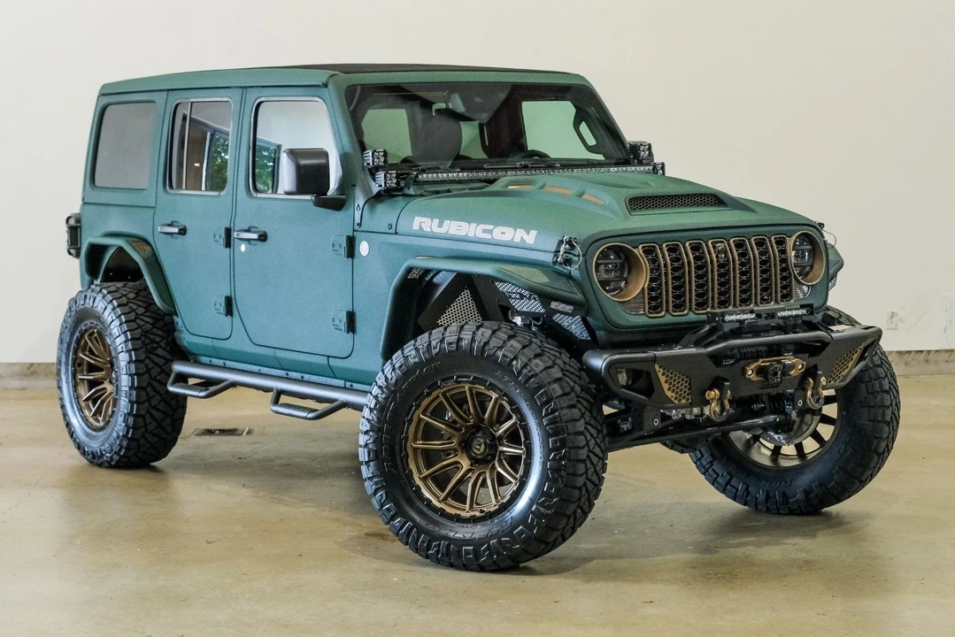 2025 Jeep JL Wrangler - Image 8 of 12