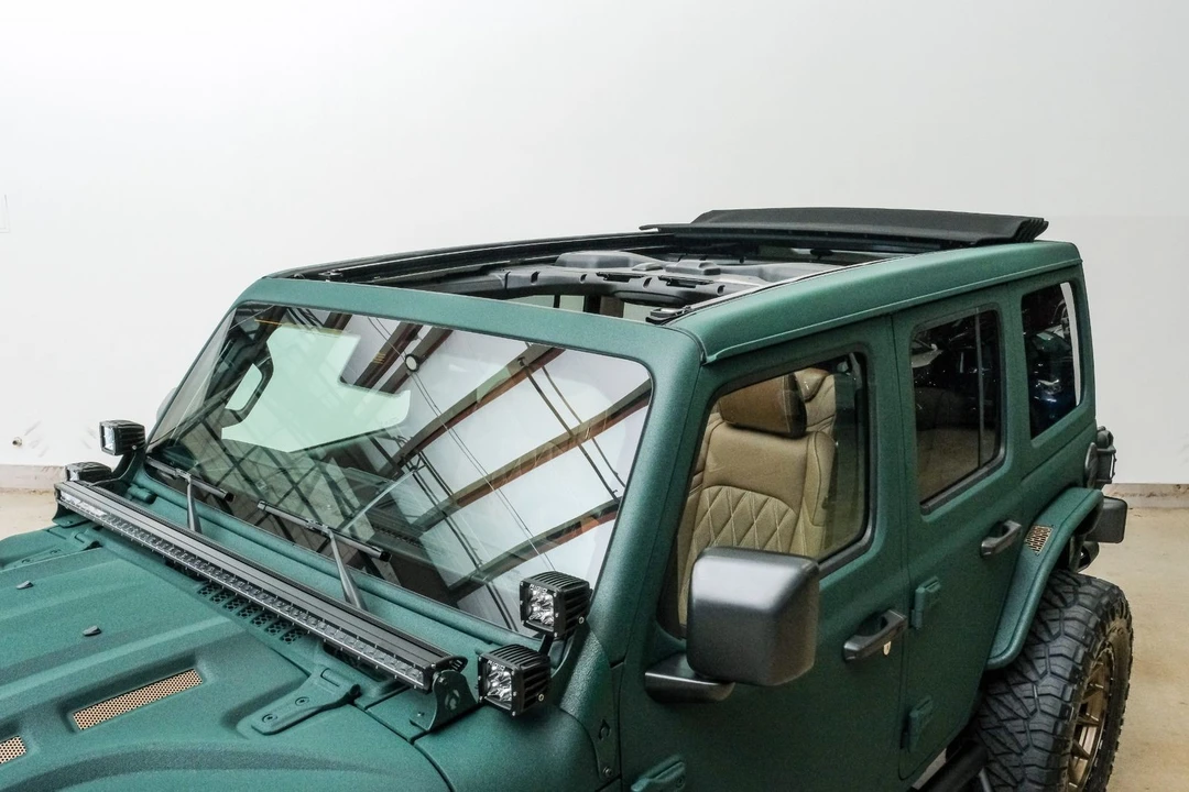 2025 Jeep JL Wrangler - Image 4 of 12
