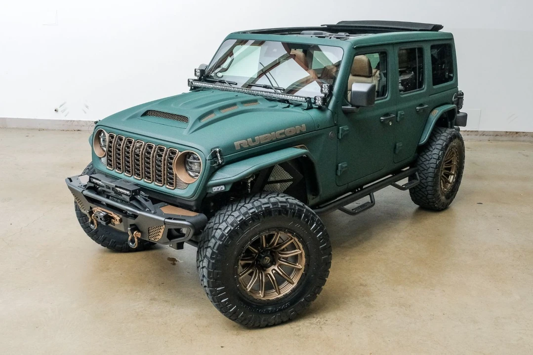 2025 Jeep JL Wrangler - Image 5 of 12