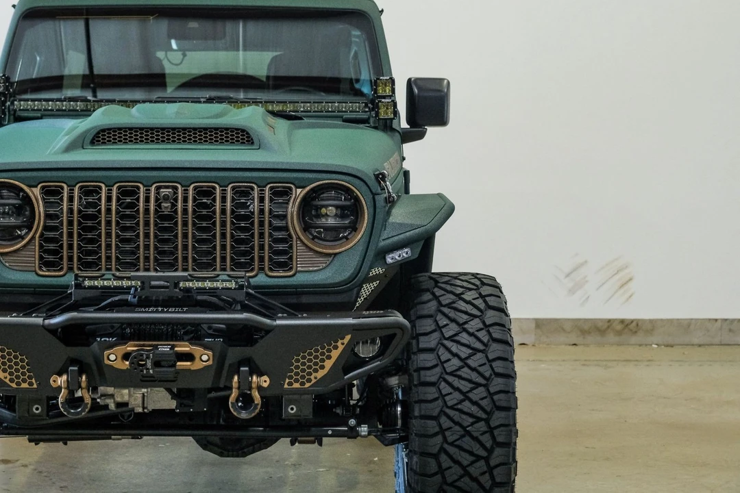 2025 Jeep JL Wrangler - Image 3 of 12