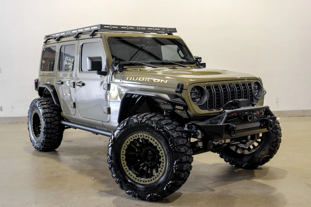 2025 Jeep JL Wrangler - Image 4 of 12