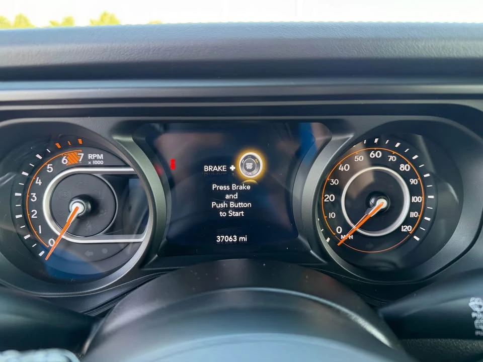 2025 Jeep JL Wrangler - Image 7 of 7