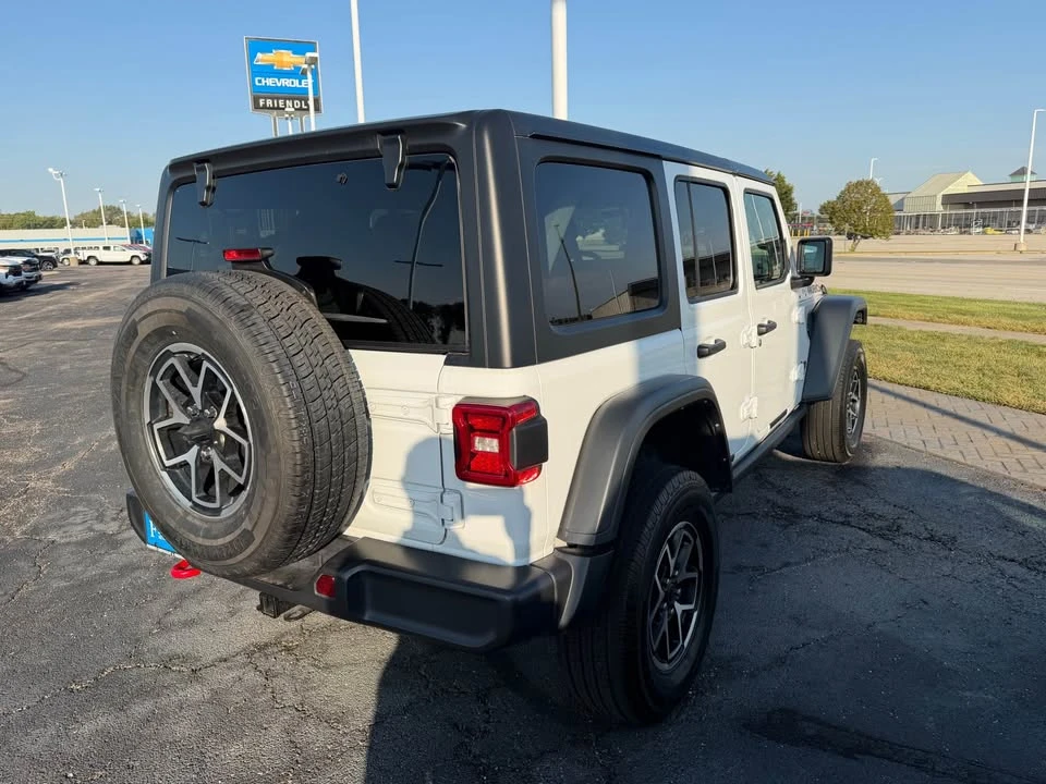 2025 Jeep JL Wrangler - Image 2 of 7