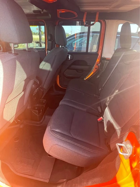 2025 Jeep JL Wrangler - Image 6 of 6