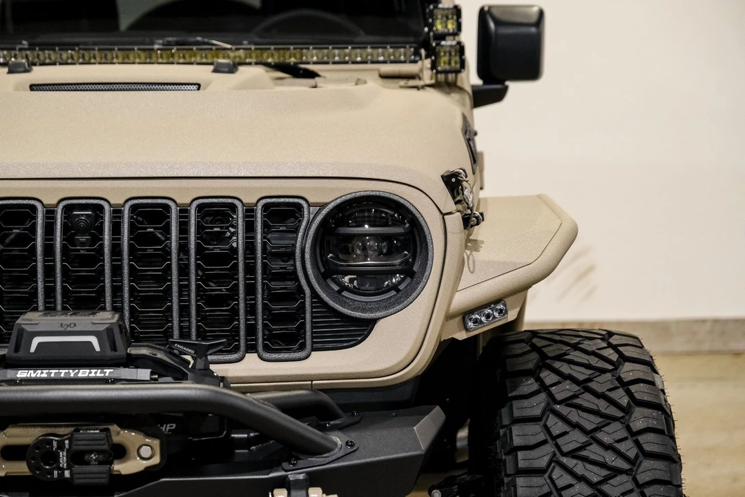 2025 Jeep JL Wrangler - Image 4 of 12