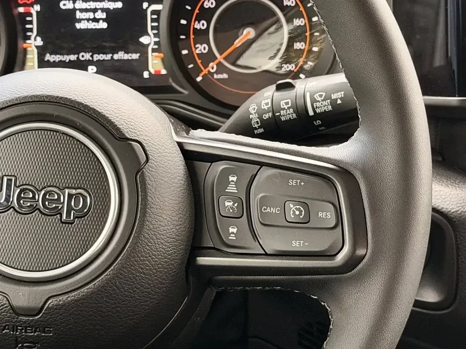 2025 Jeep JL Wrangler - Image 16 of 20