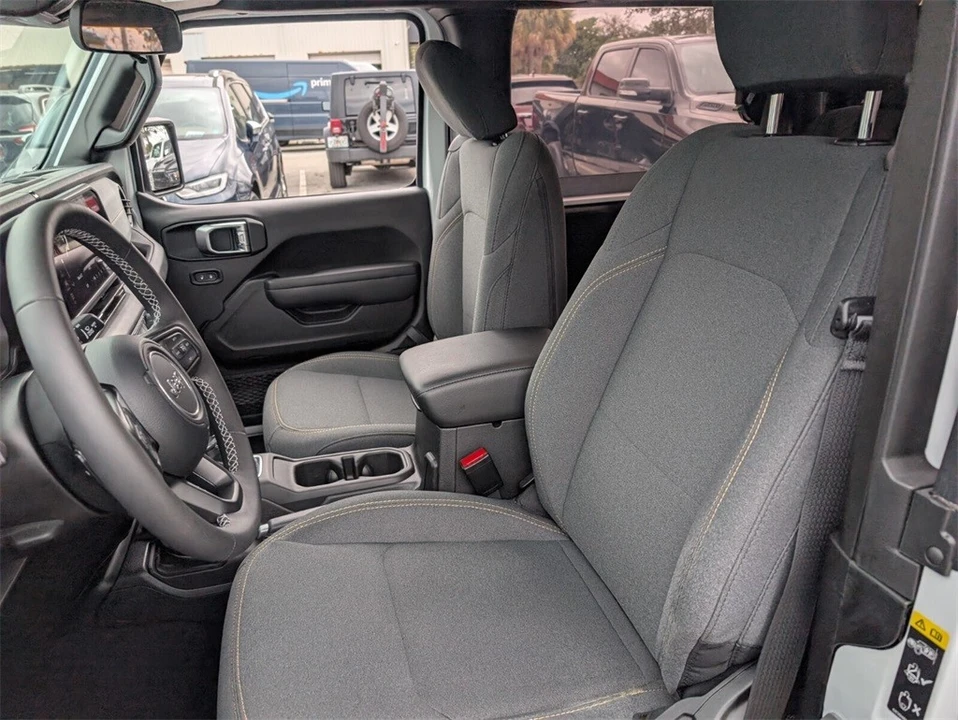 2025 Jeep JL Wrangler - Image 12 of 12