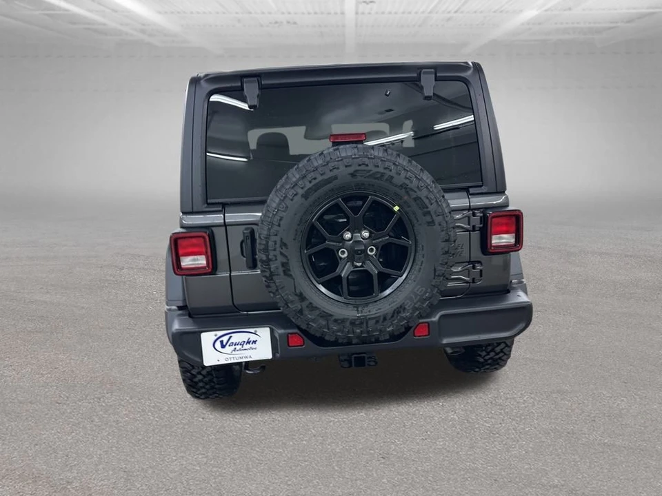 2025 Jeep JL Wrangler - Image 9 of 12