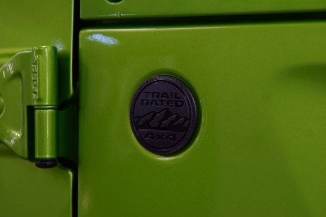 2025 Jeep JL Wrangler - Image 15 of 21