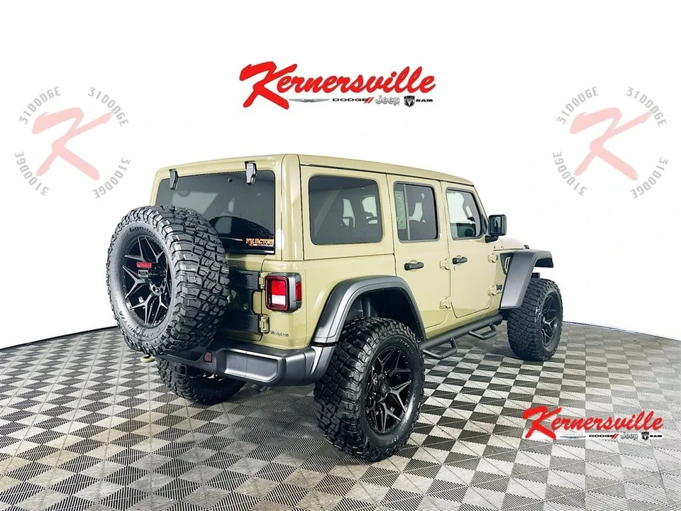 2025 Jeep JL Wrangler - Image 7 of 21