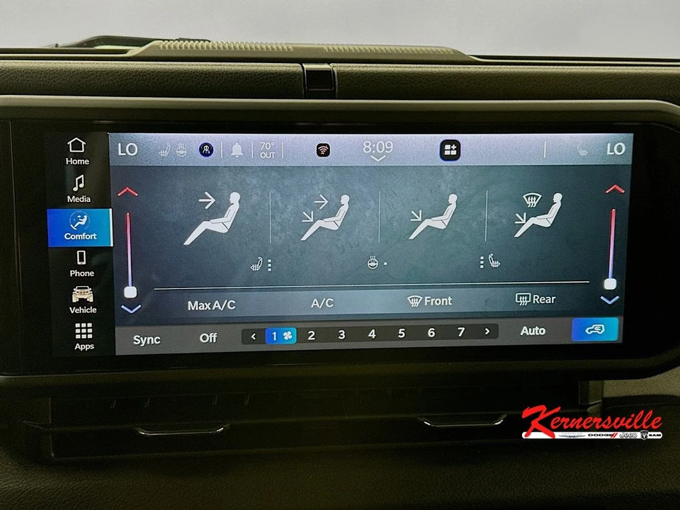2025 Jeep JL Wrangler - Image 18 of 24
