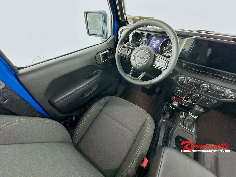 2025 Jeep JL Wrangler - Image 9 of 24