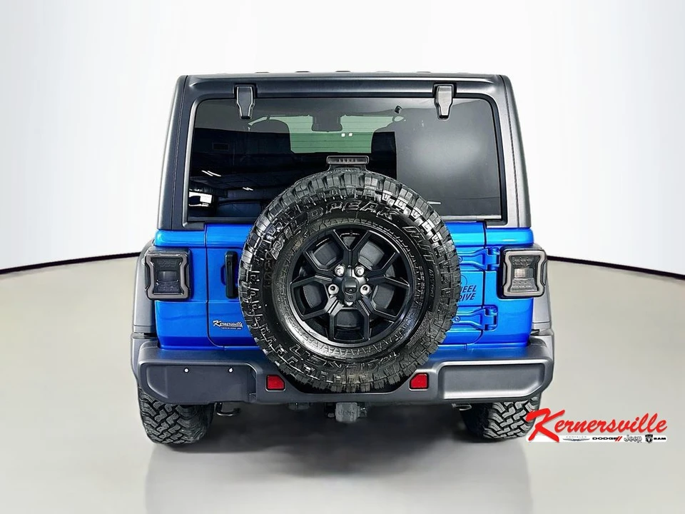 2025 Jeep JL Wrangler - Image 6 of 24