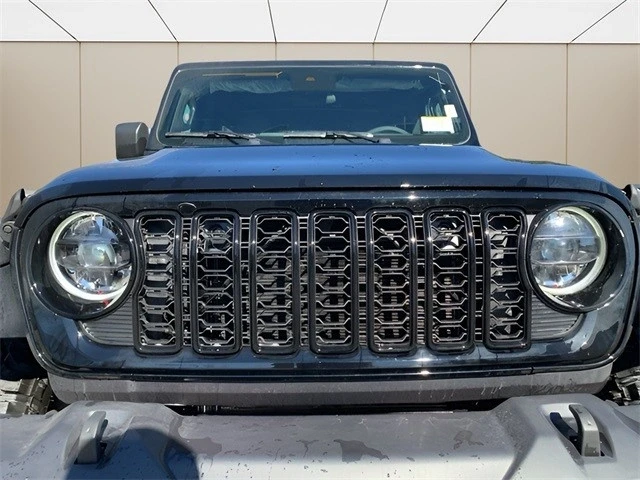 2025 Jeep JL Wrangler - Image 9 of 21
