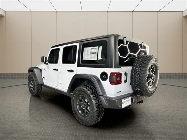 2025 Jeep JL Wrangler - Image 3 of 21