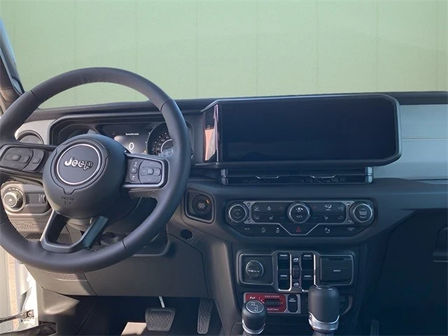2025 Jeep JL Wrangler - Image 19 of 21