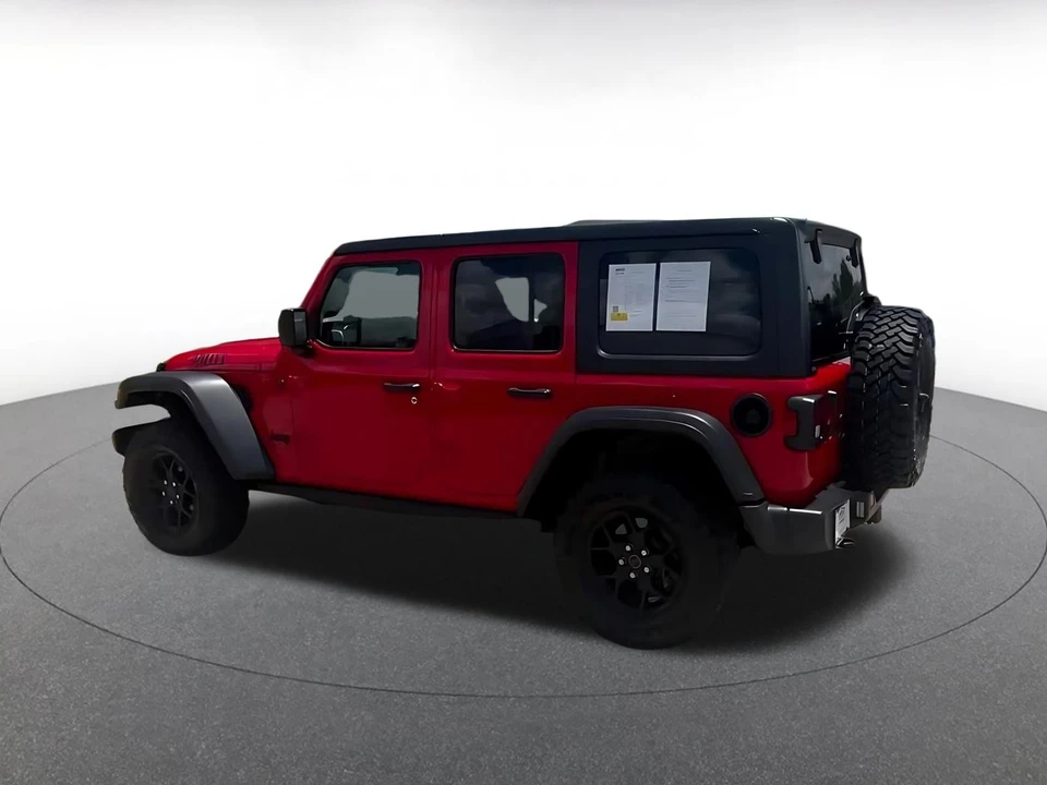 2025 Jeep JL Wrangler - Image 7 of 31