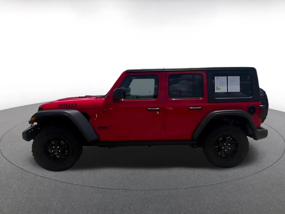 2025 Jeep JL Wrangler - Image 2 of 31