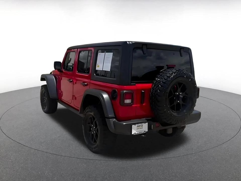2025 Jeep JL Wrangler - Image 12 of 31
