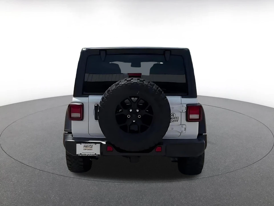 2025 Jeep JL Wrangler - Image 14 of 31