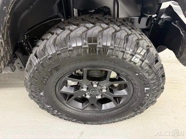 2025 Jeep JL Wrangler - Image 4 of 12