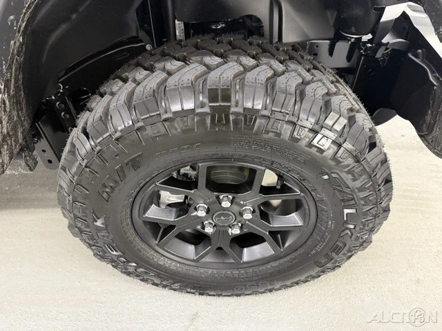 2025 Jeep JL Wrangler - Image 4 of 12
